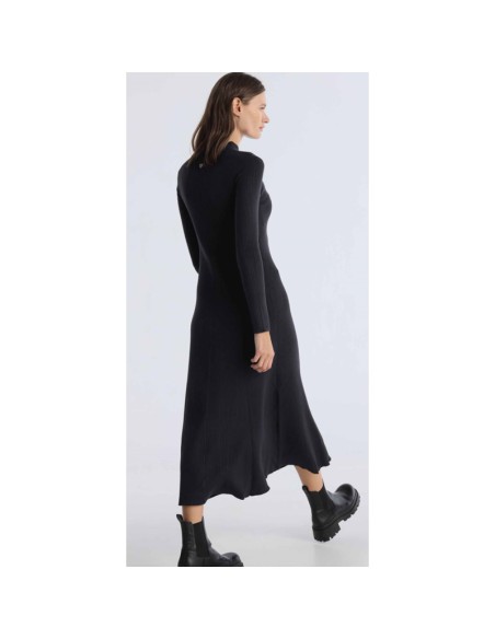 LOIS 448632871_NG VE (W)